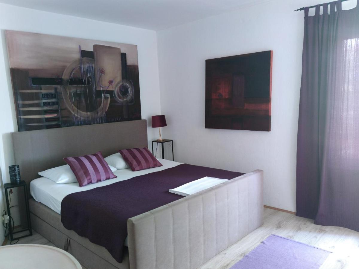 Art Gallery House With A Small Relaxing Pool Crikvenica Exterior foto